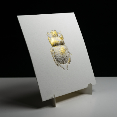 Bas-relief Blend Card with Stand - Scarab (Gold)